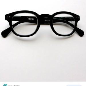 Izipizi real glasses readers